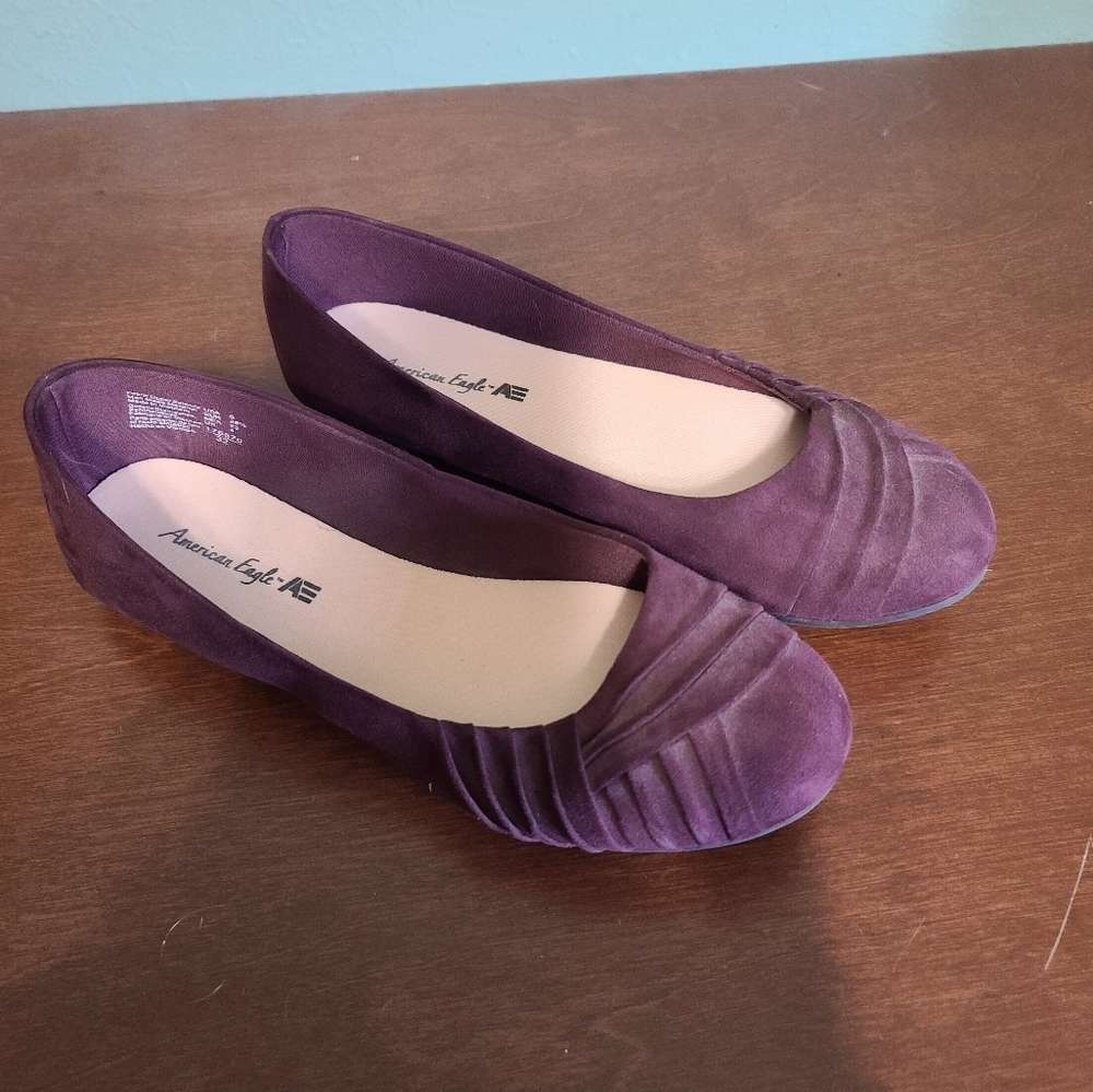 American eagle size 6 flats